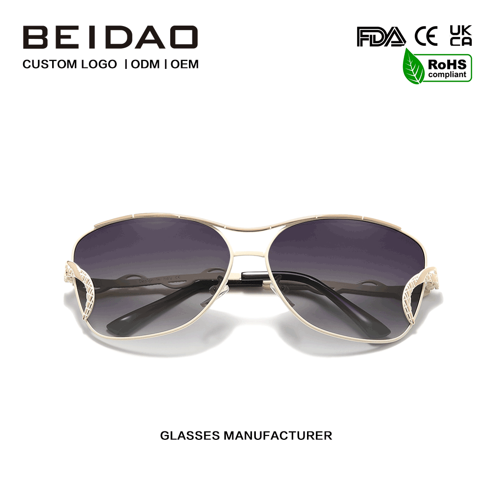 Moderne, große Vollrand-Sonnenbrille mit UV400-Schutz